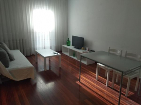 Apartamentos Caperos 1° Dcha